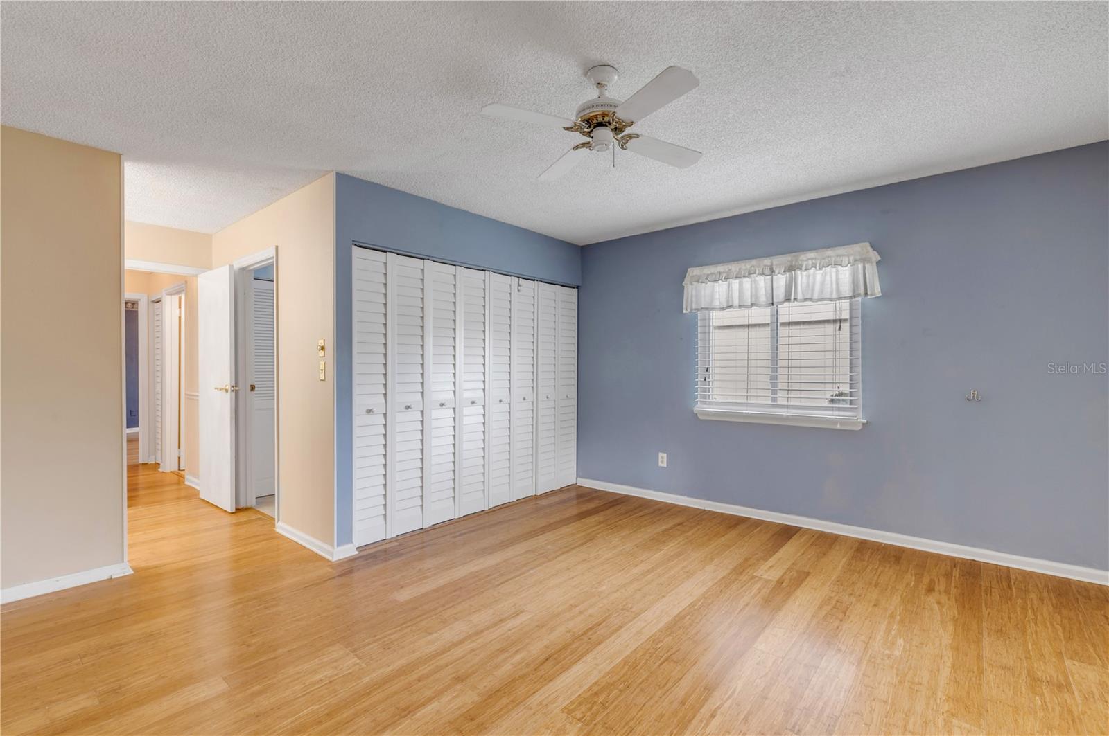 Image 16 of 22 For 6 Stymie Lane