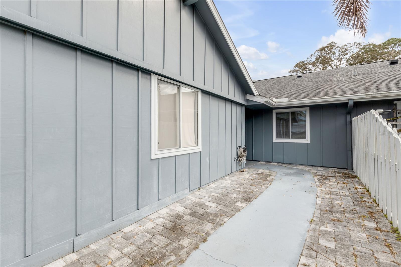 Image 2 of 22 For 6 Stymie Lane