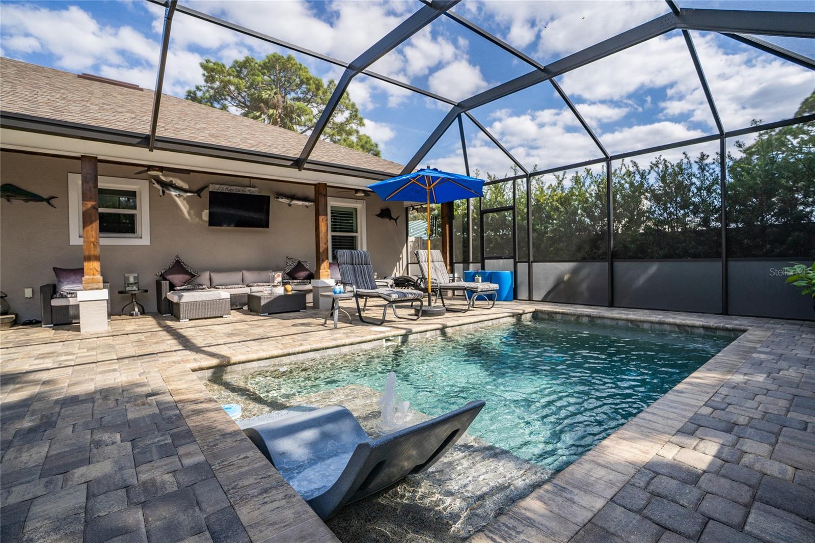 Image 27 of 40 For 830 Fairway Drive