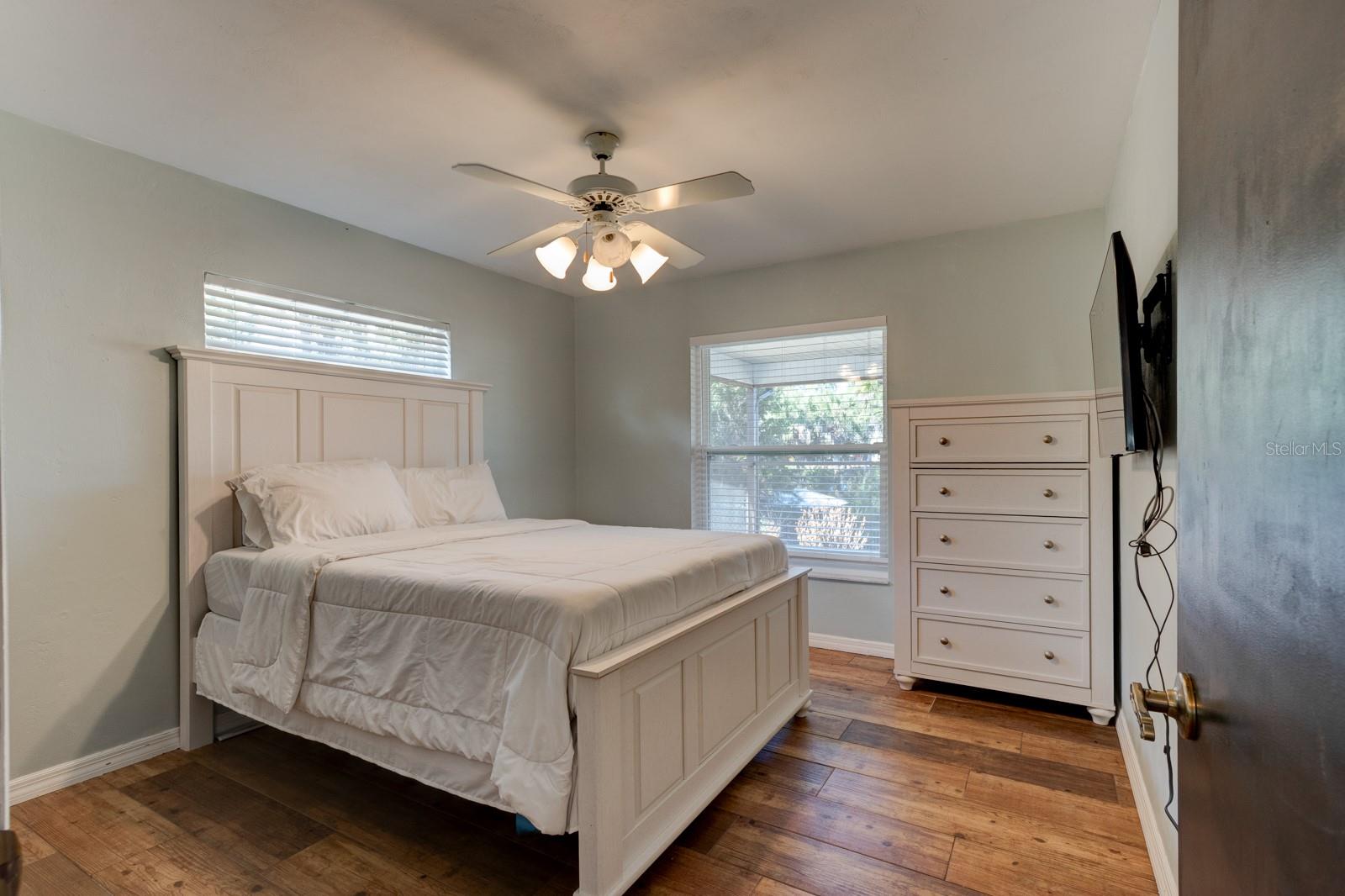 Image 18 of 40 For 117 Azalea Road