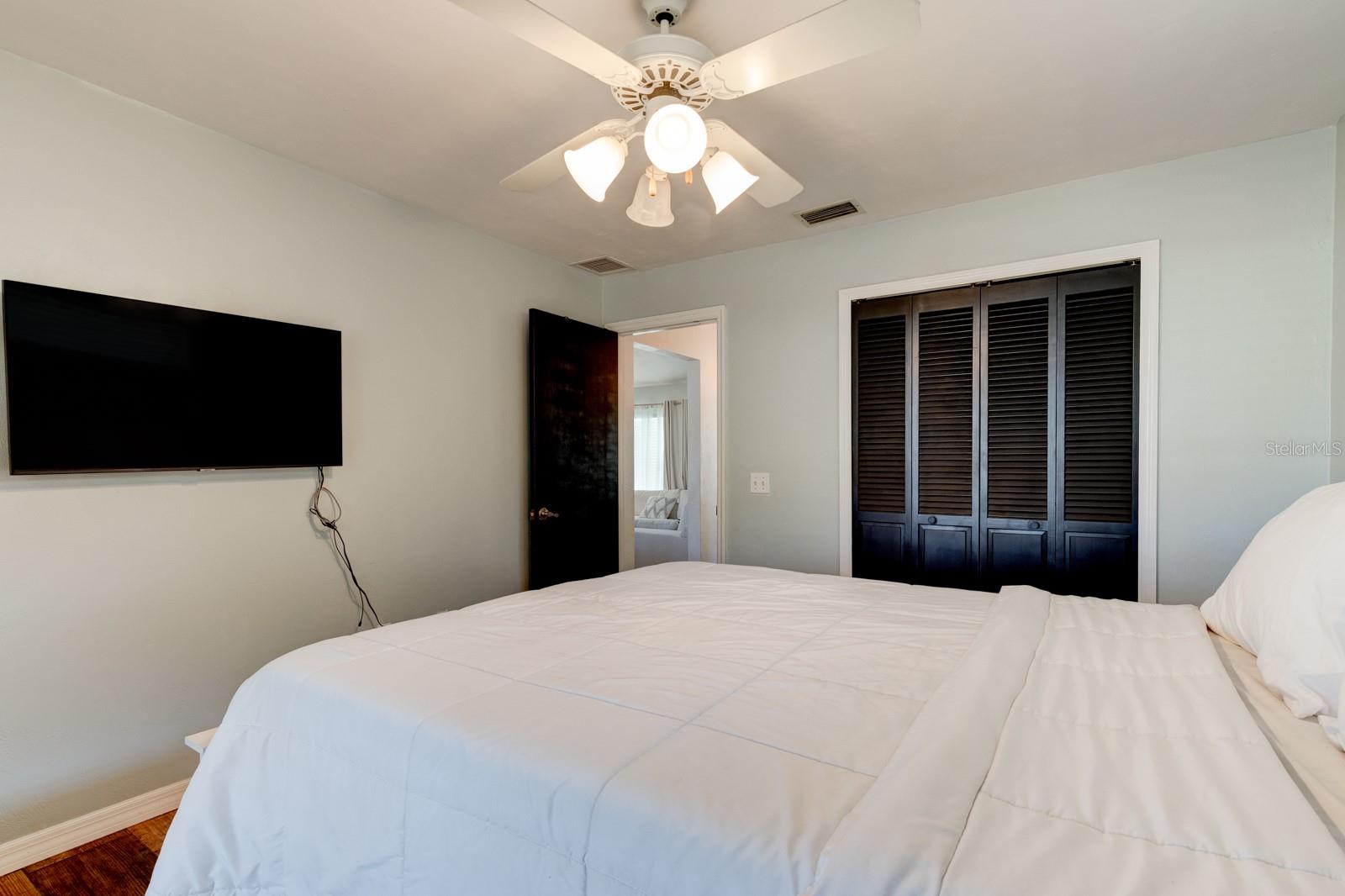 Image 19 of 40 For 117 Azalea Road