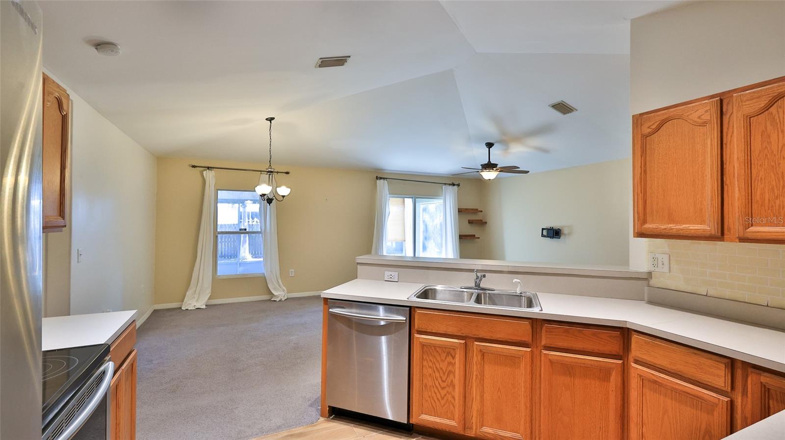 Image 12 of 38 For 2531 Needle Palm Drive