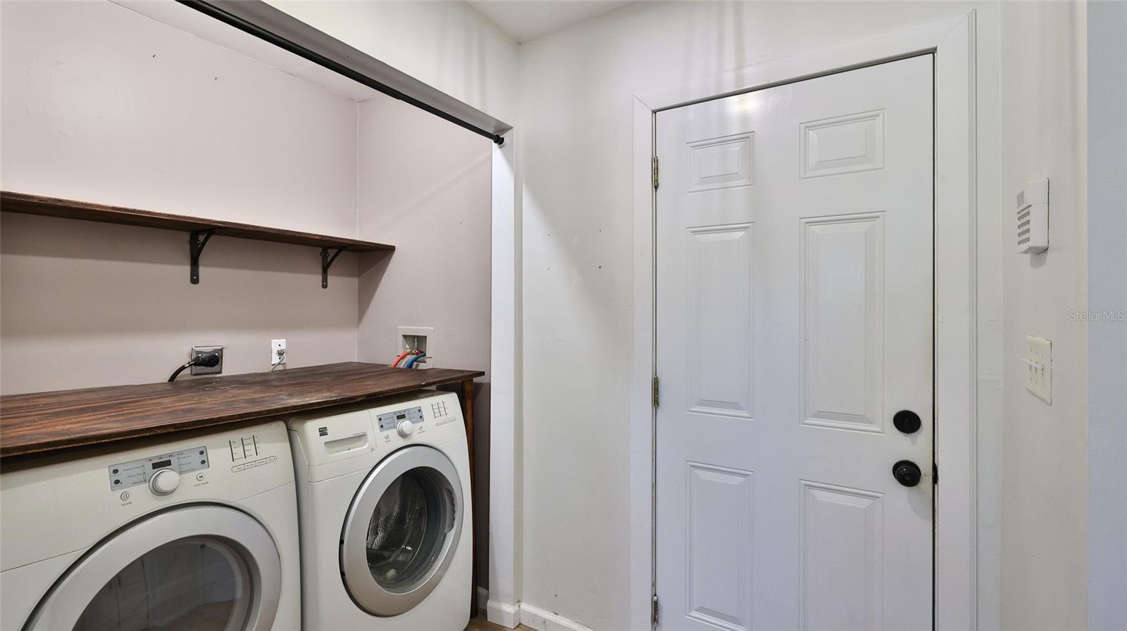 Image 13 of 38 For 2531 Needle Palm Drive