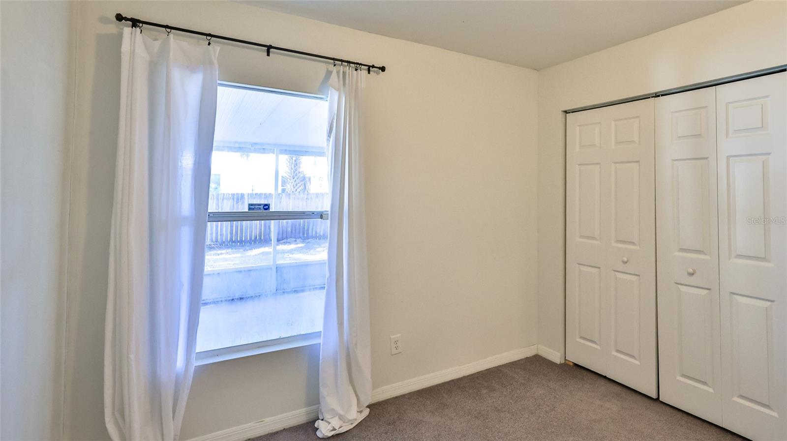 Image 21 of 38 For 2531 Needle Palm Drive