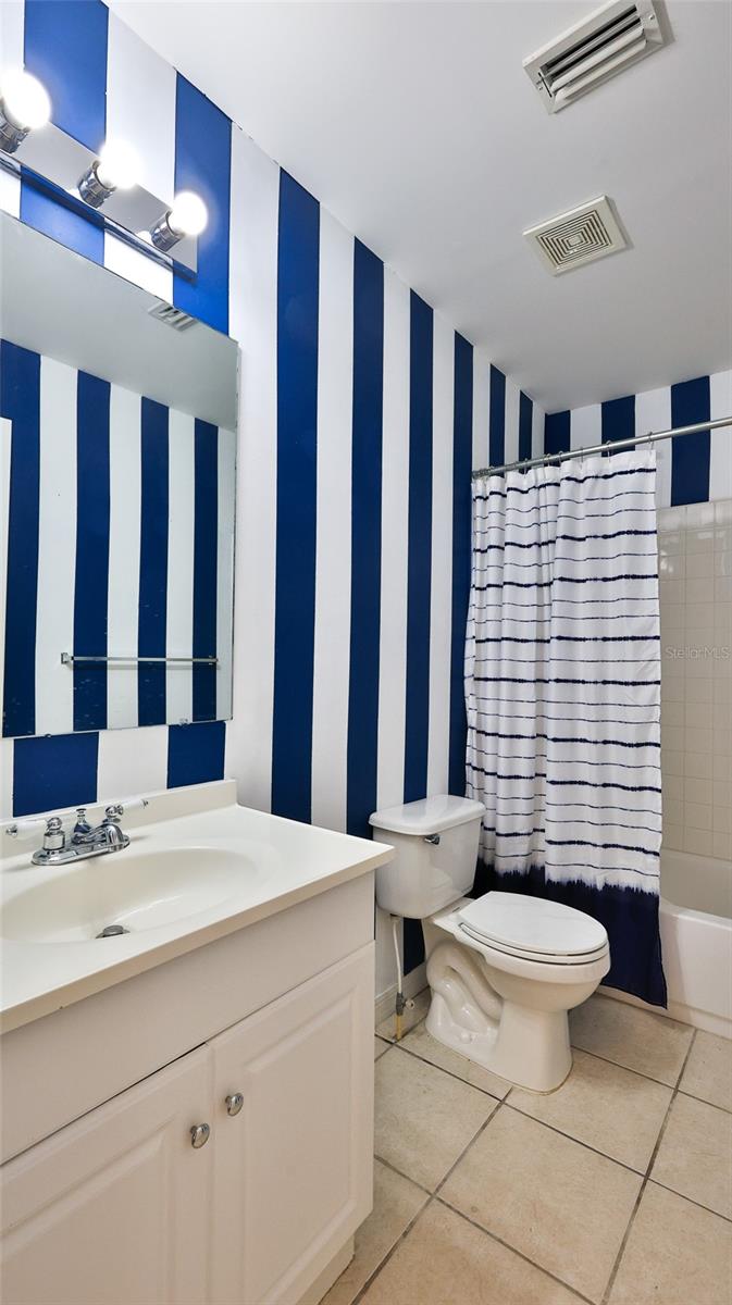 Image 22 of 38 For 2531 Needle Palm Drive