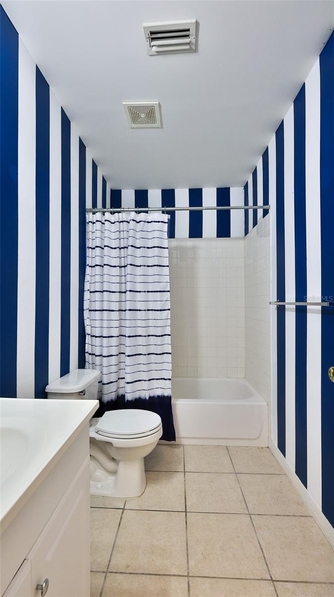 Image 23 of 38 For 2531 Needle Palm Drive