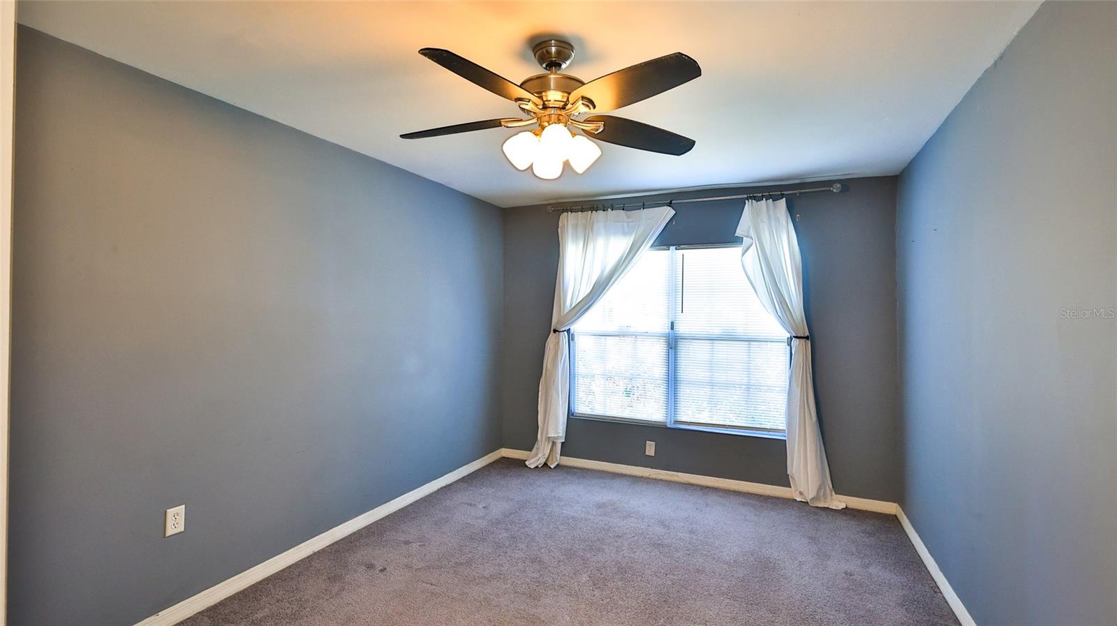 Image 30 of 38 For 2531 Needle Palm Drive