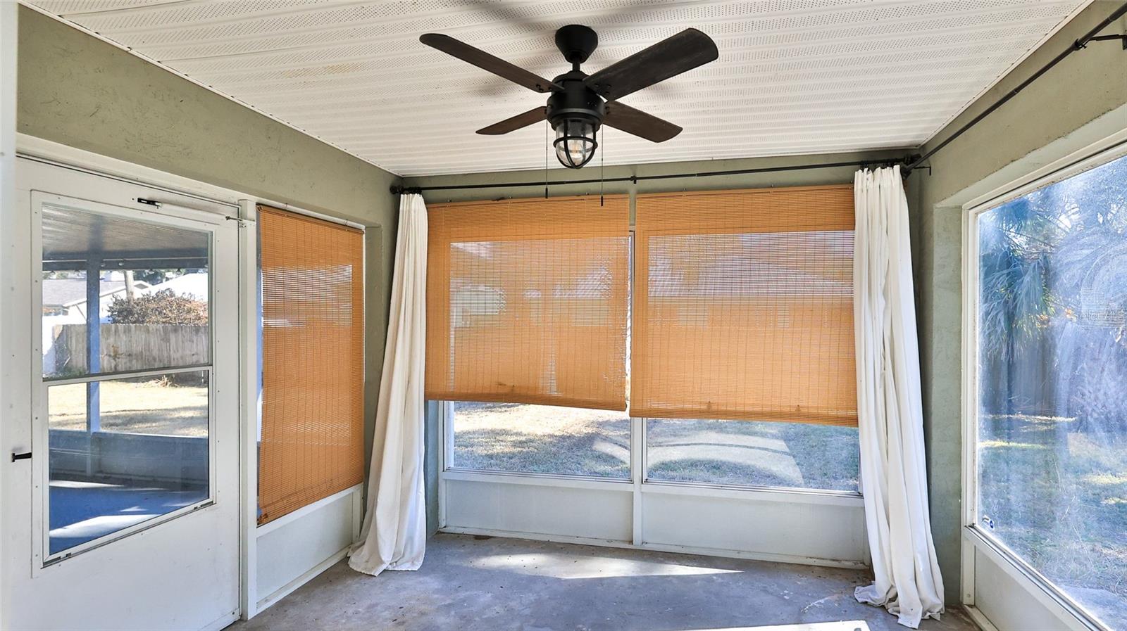 Image 31 of 38 For 2531 Needle Palm Drive