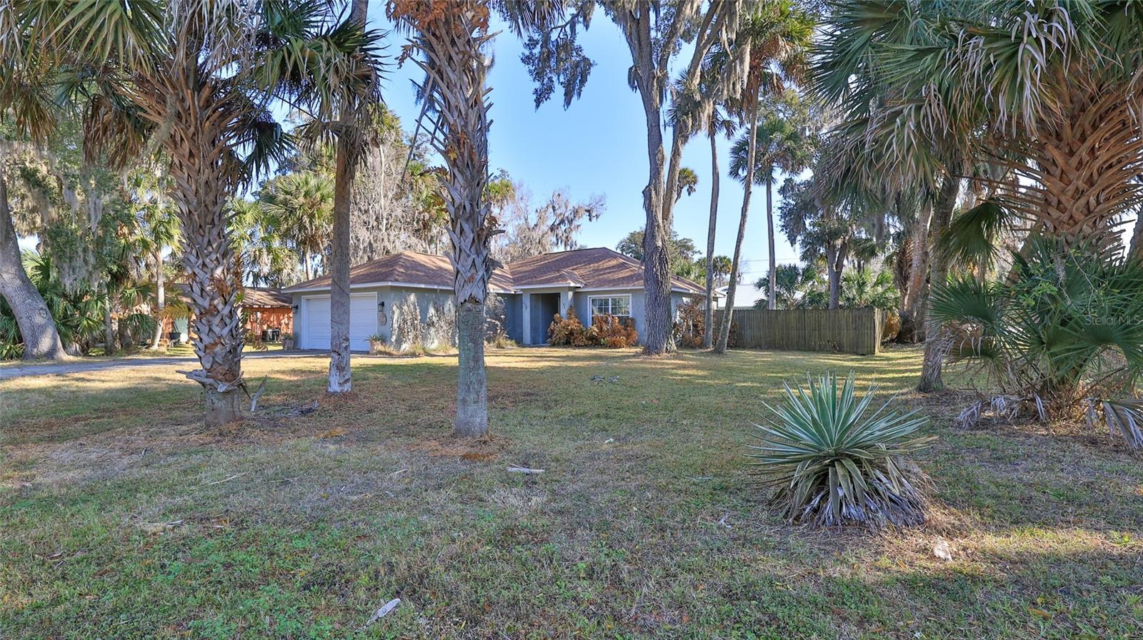Image 4 of 38 For 2531 Needle Palm Drive
