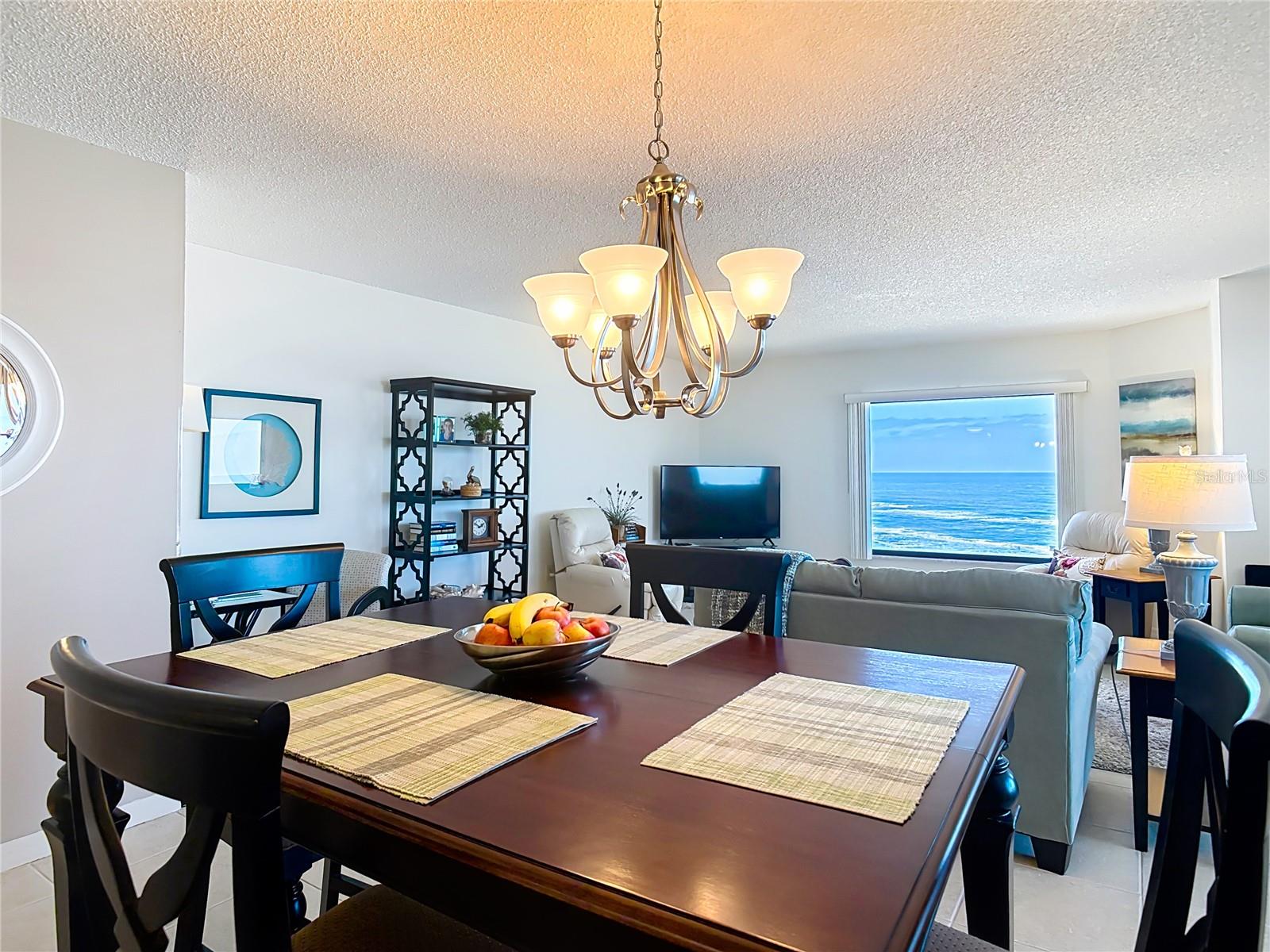 Image 12 of 43 For 5207 Atlantic Avenue 822