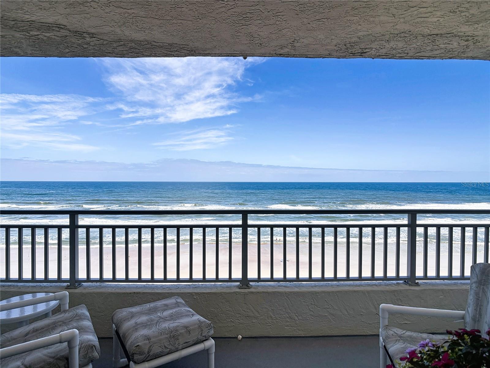 Image 2 of 43 For 5207 Atlantic Avenue 822