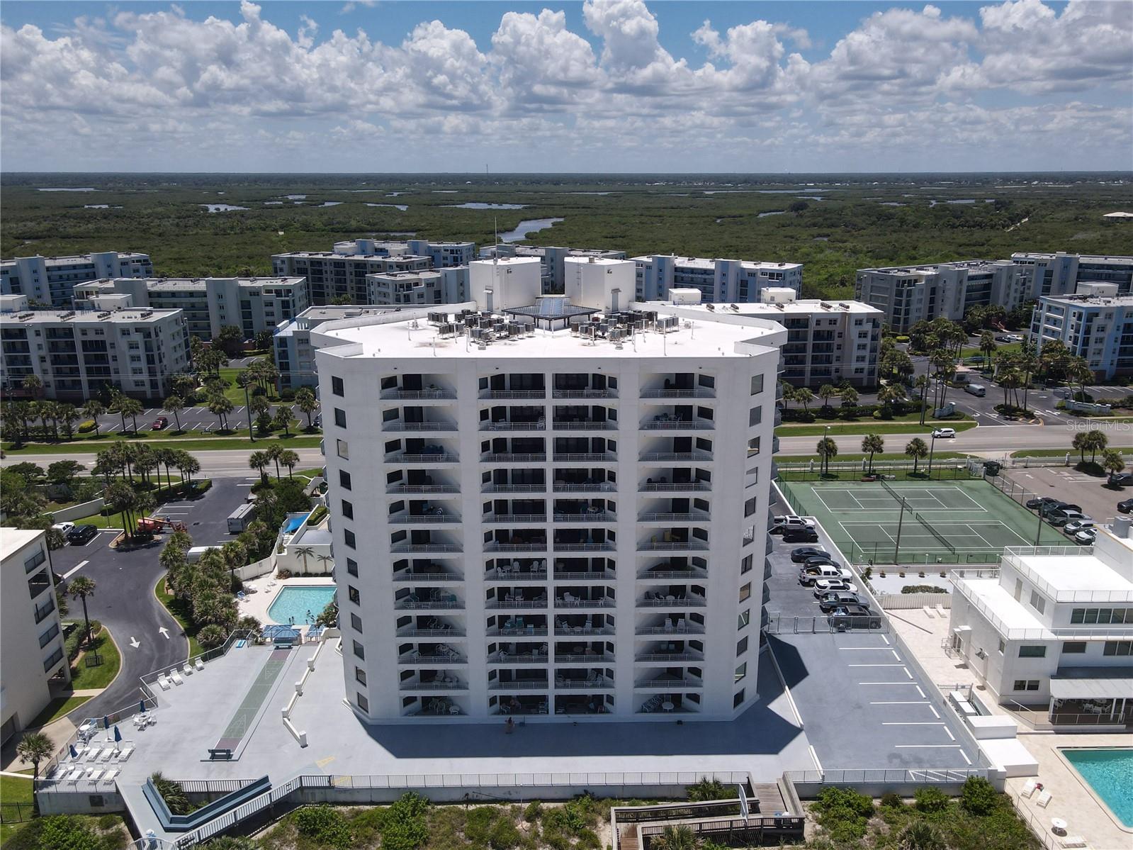 Image 39 of 43 For 5207 Atlantic Avenue 822