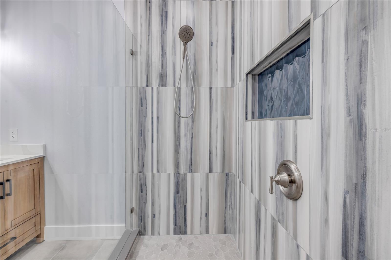 Image 36 of 80 For 135 Marina Bay Drive