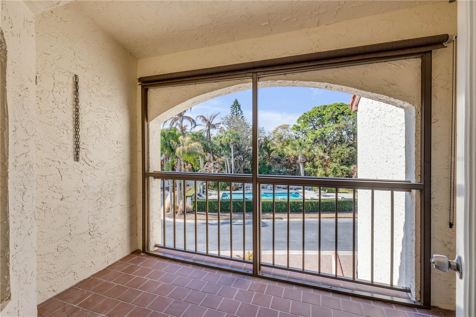 Image 54 of 80 For 135 Marina Bay Drive