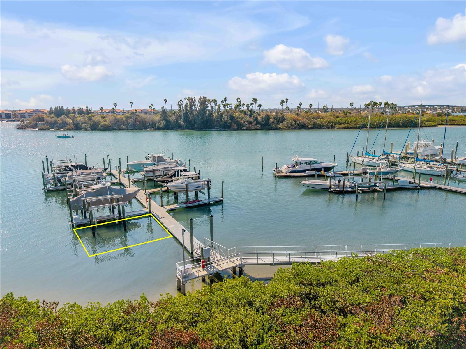 Image 77 of 80 For 135 Marina Bay Drive