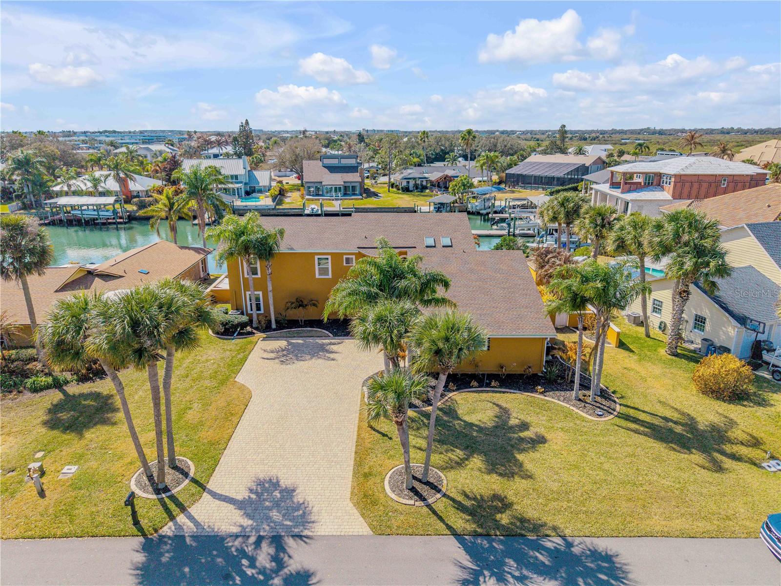 Image 10 of 99 For 102 Via Duomo