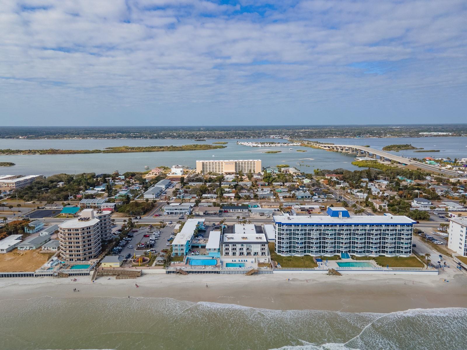 Image 58 of 61 For 3606 Peninsula Drive 208