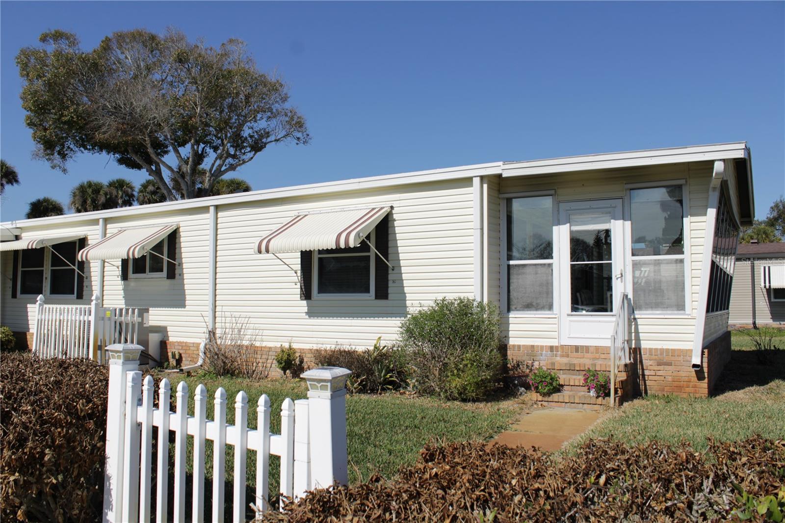 Image 14 of 42 For 167 Indian River Drive N