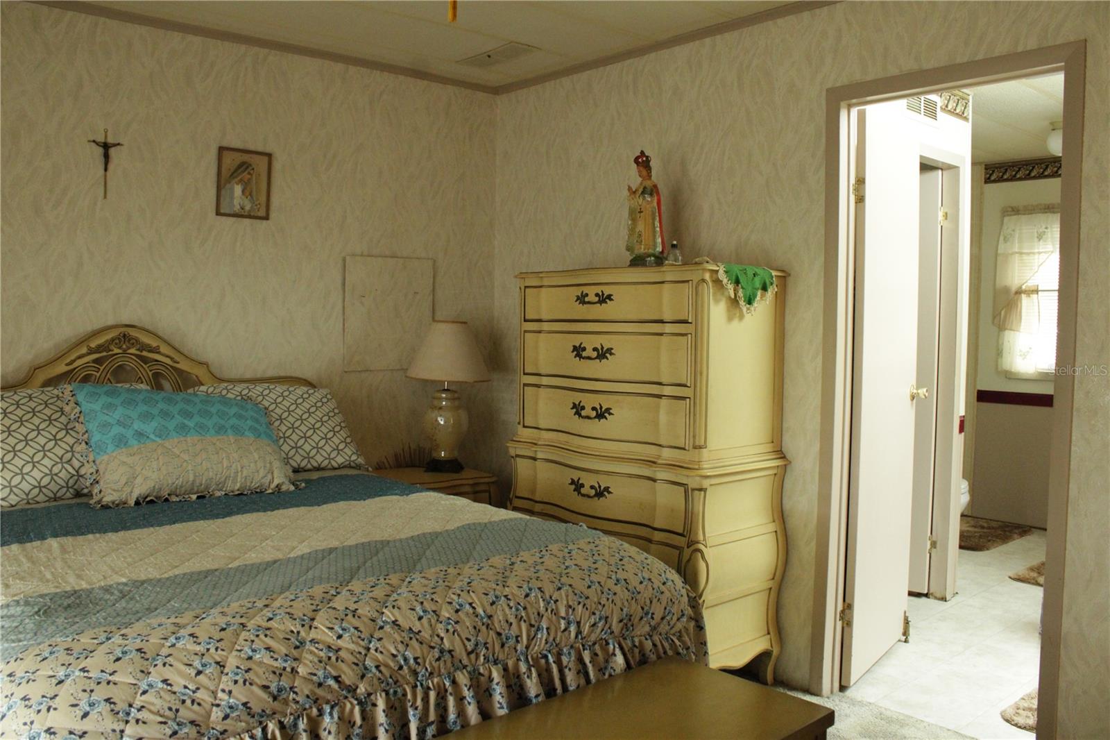 Image 17 of 42 For 167 Indian River Drive N