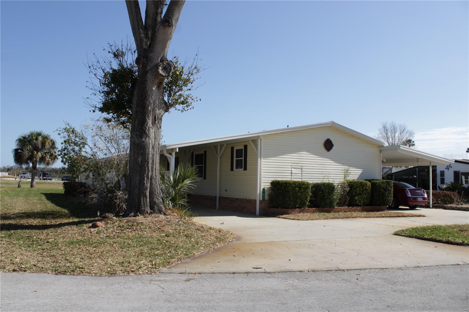 Image 21 of 42 For 167 Indian River Drive N