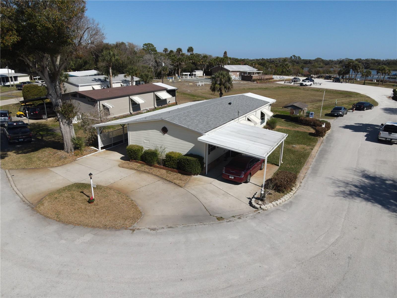 Image 9 of 42 For 167 Indian River Drive N