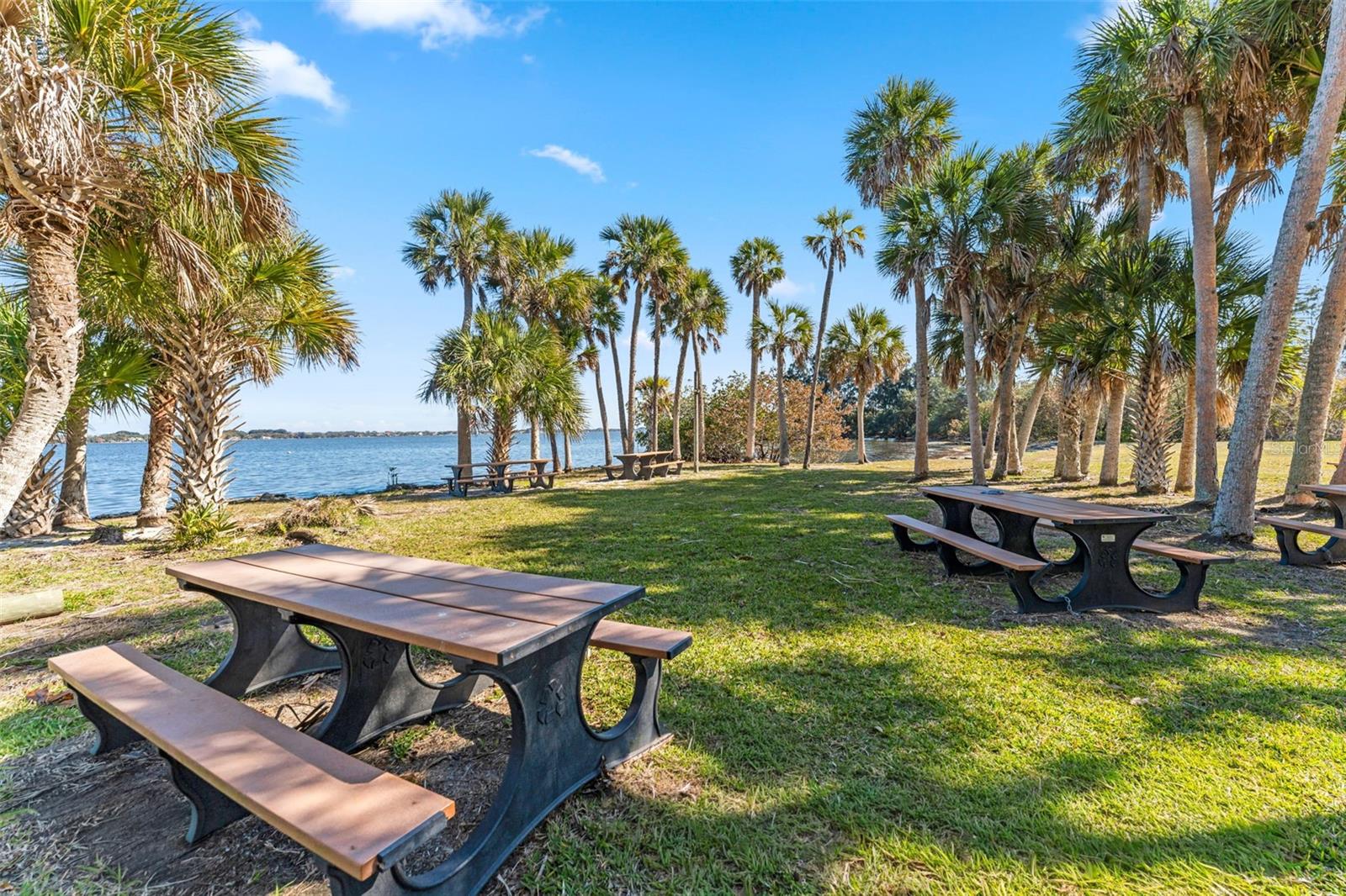 Image 33 of 41 For 178 Bluefish Place 5-10