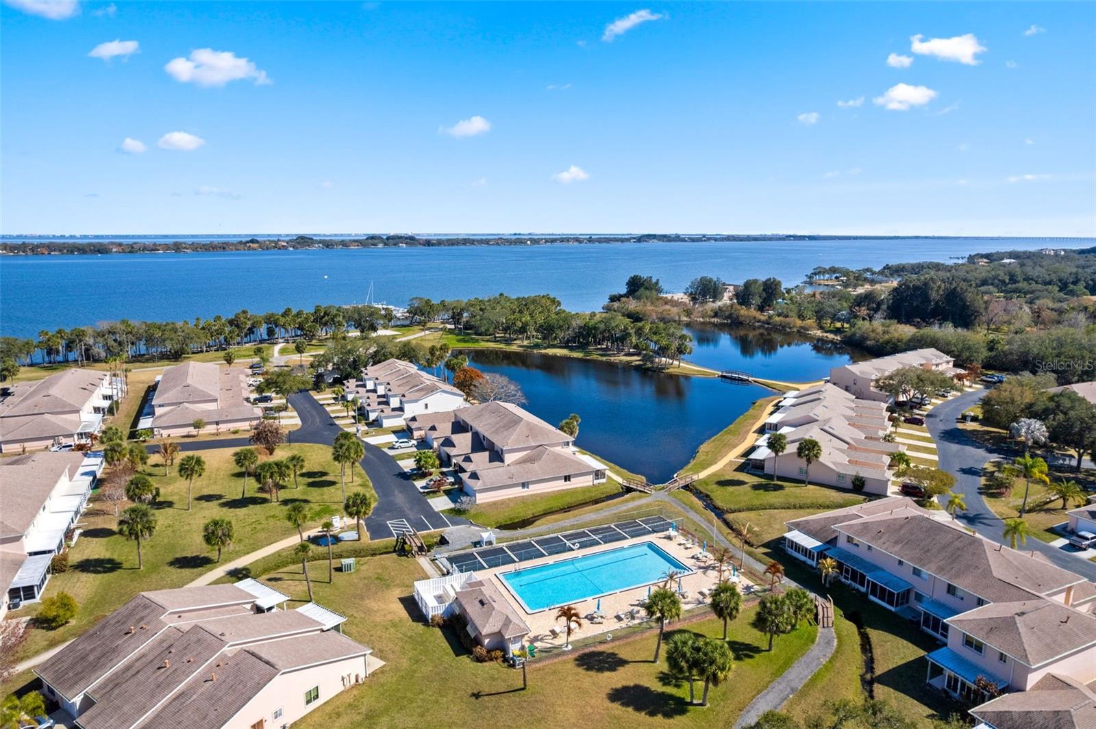 Image 38 of 41 For 178 Bluefish Place 5-10