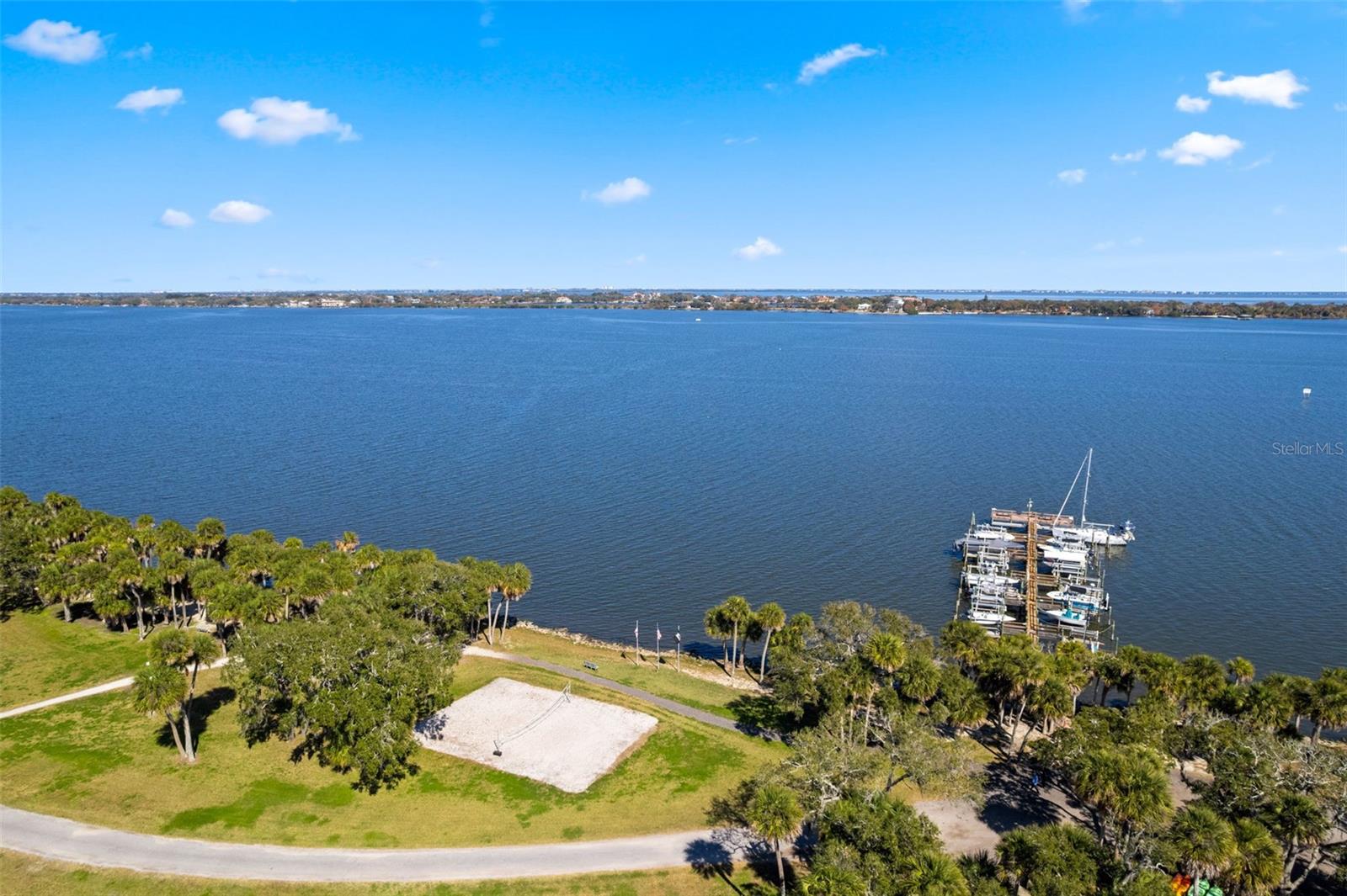 Image 39 of 41 For 178 Bluefish Place 5-10