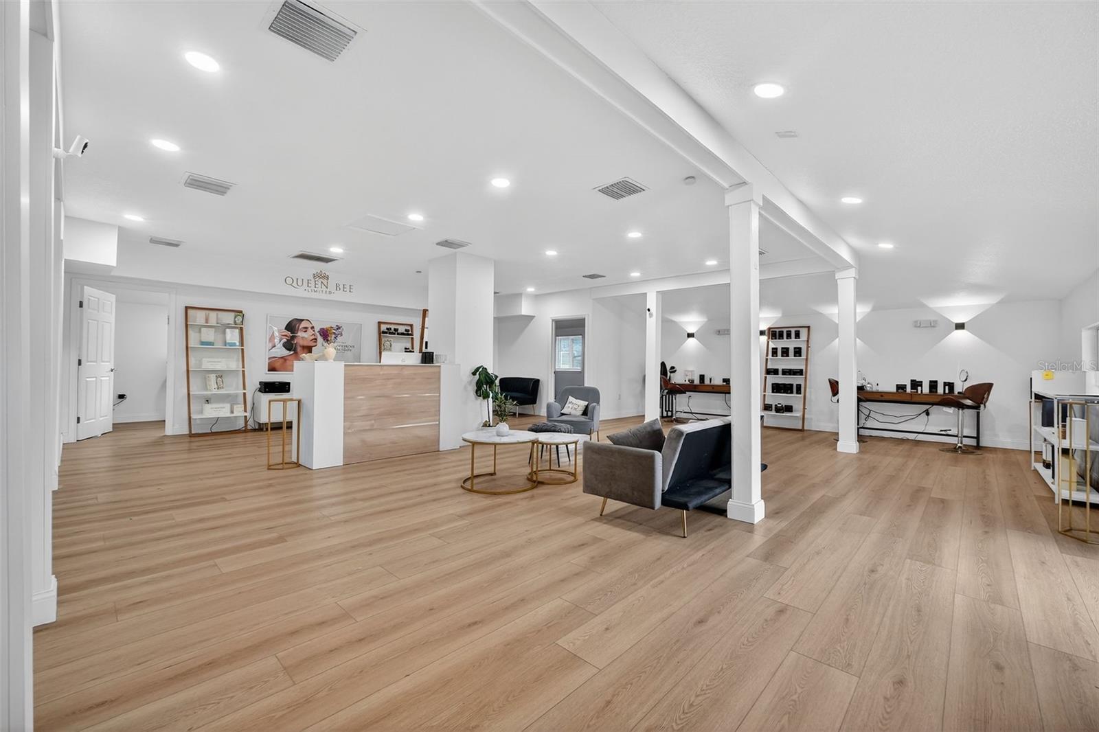 Image 14 of 44 For 411 Flagler Avenue 1