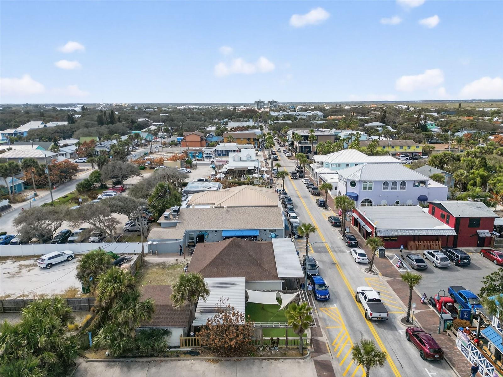 Image 37 of 44 For 411 Flagler Avenue 1