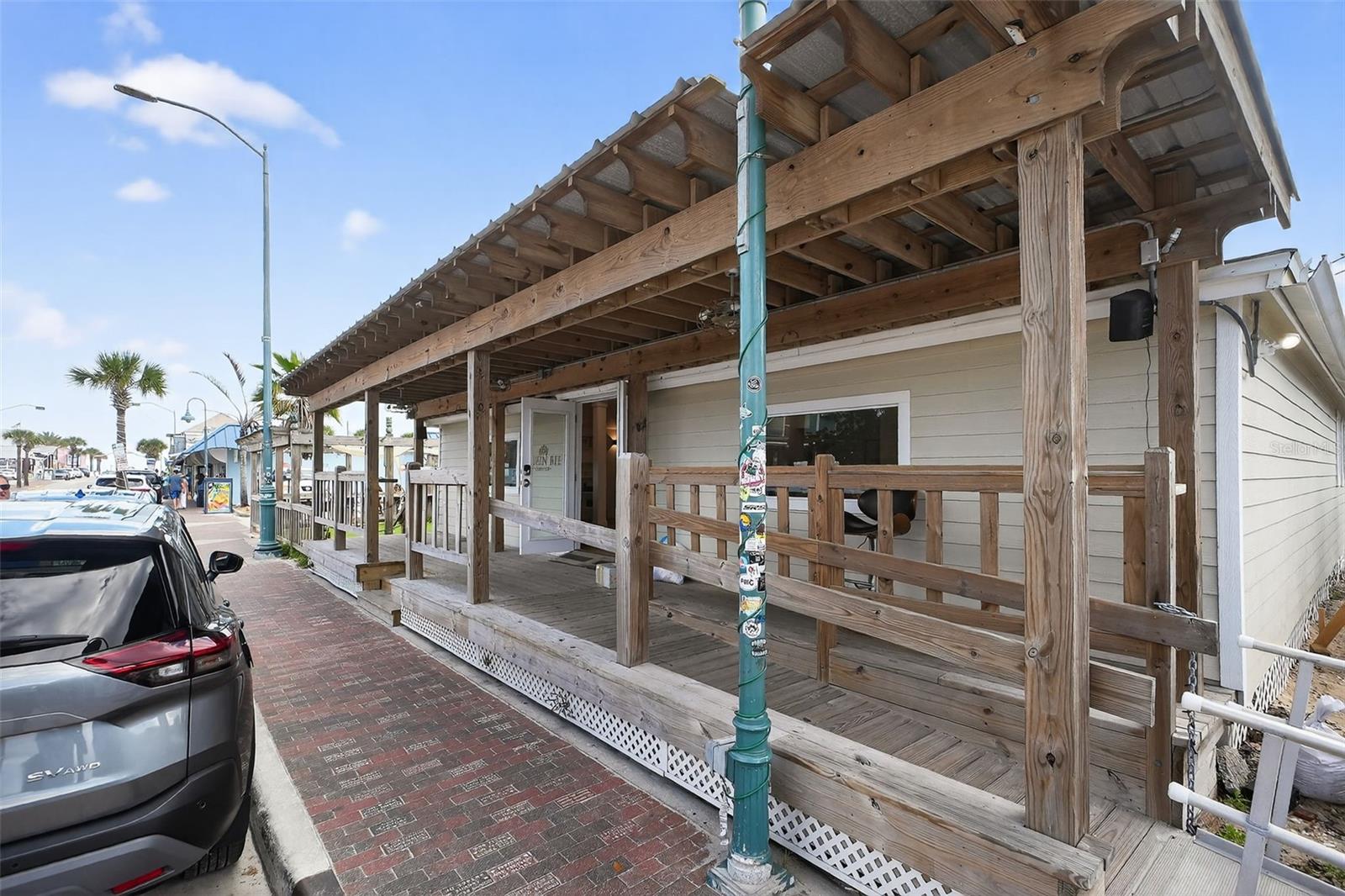 Image 5 of 44 For 411 Flagler Avenue 1