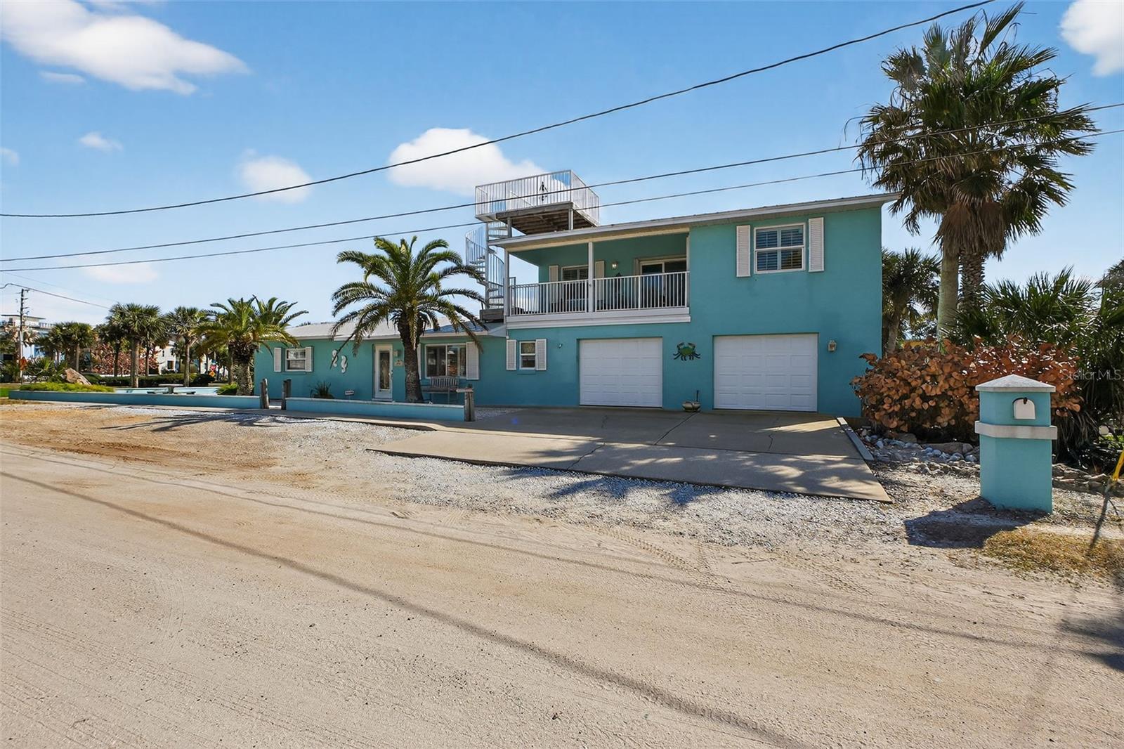 Image 18 of 68 For 923 Locust Street