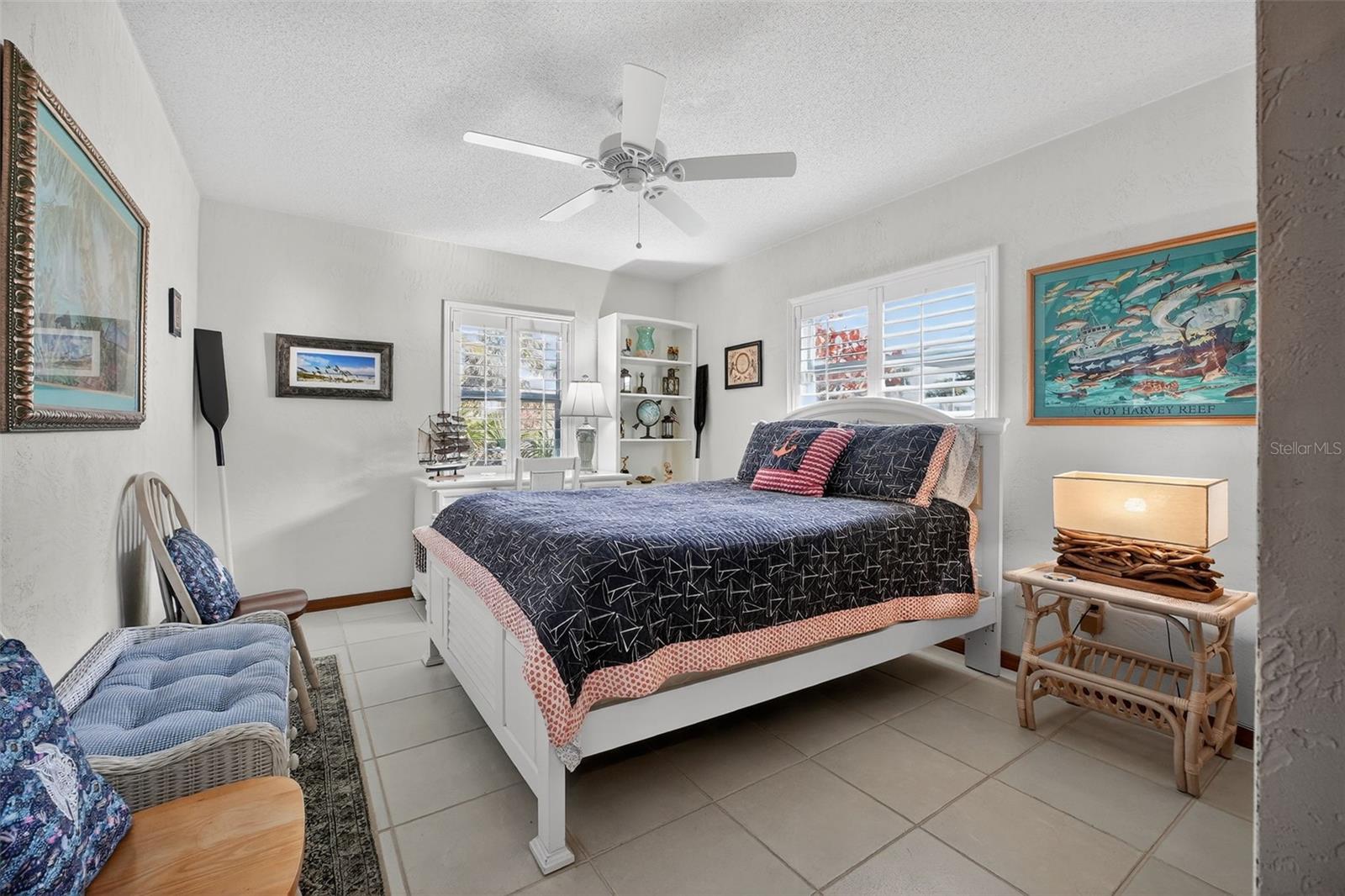 Image 26 of 68 For 923 Locust Street