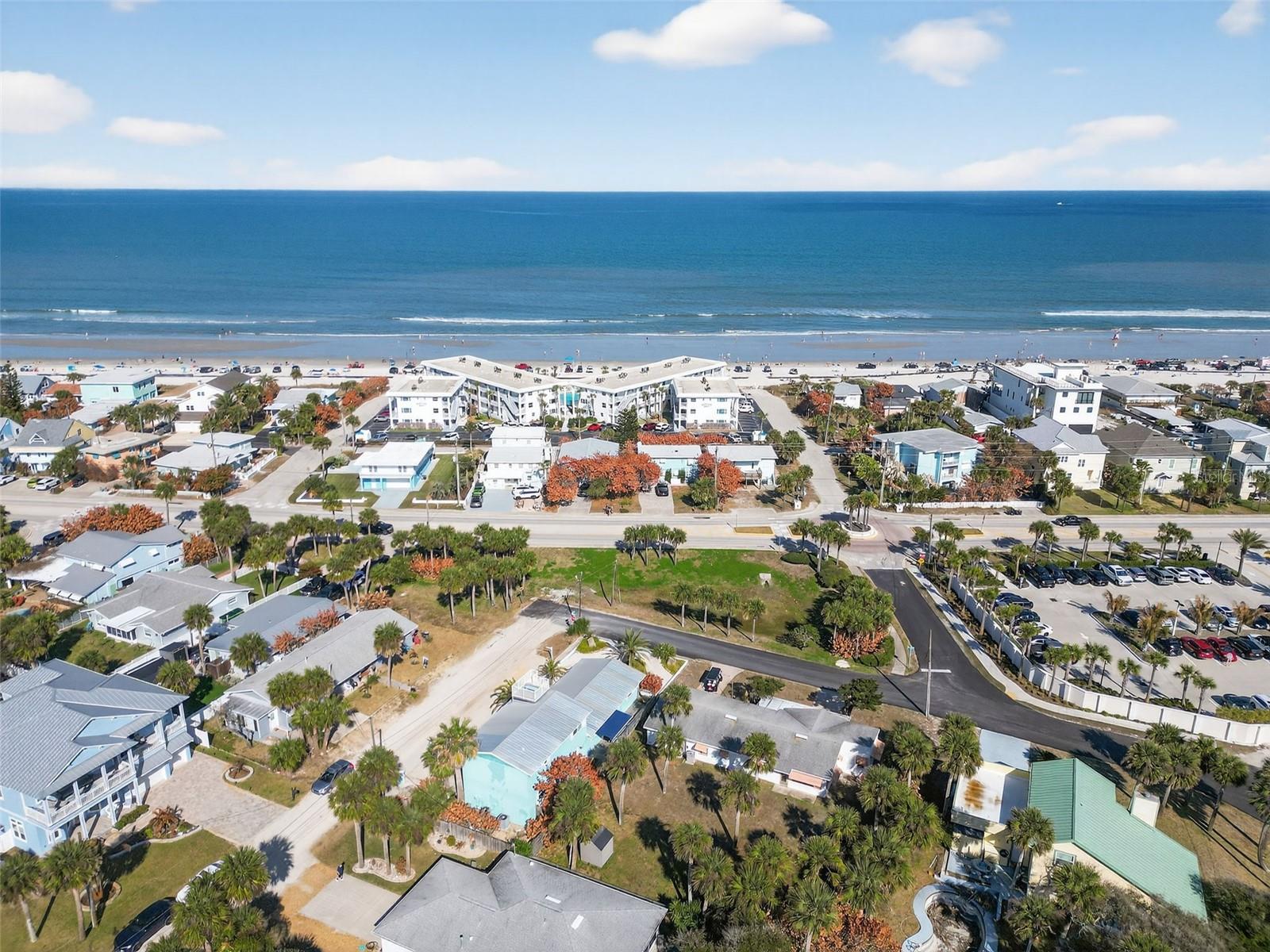 Image 4 of 68 For 923 Locust Street