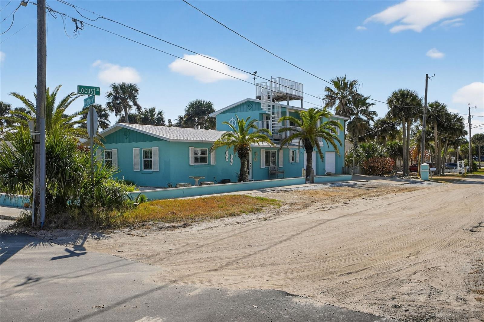 Image 47 of 68 For 923 Locust Street