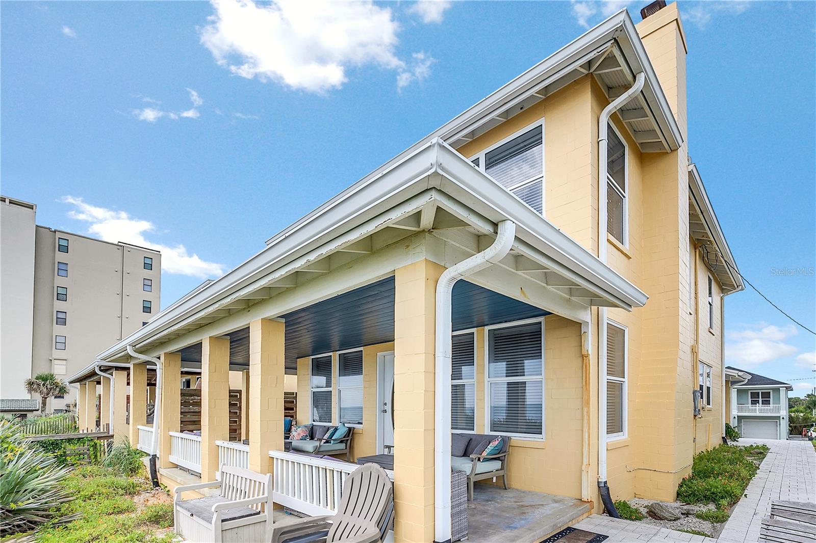 Image 10 of 59 For 2101 Hill Street