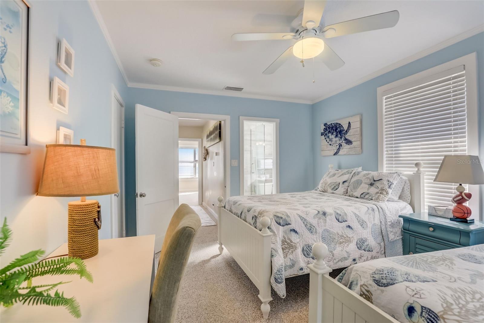 Image 53 of 59 For 2101 Hill Street