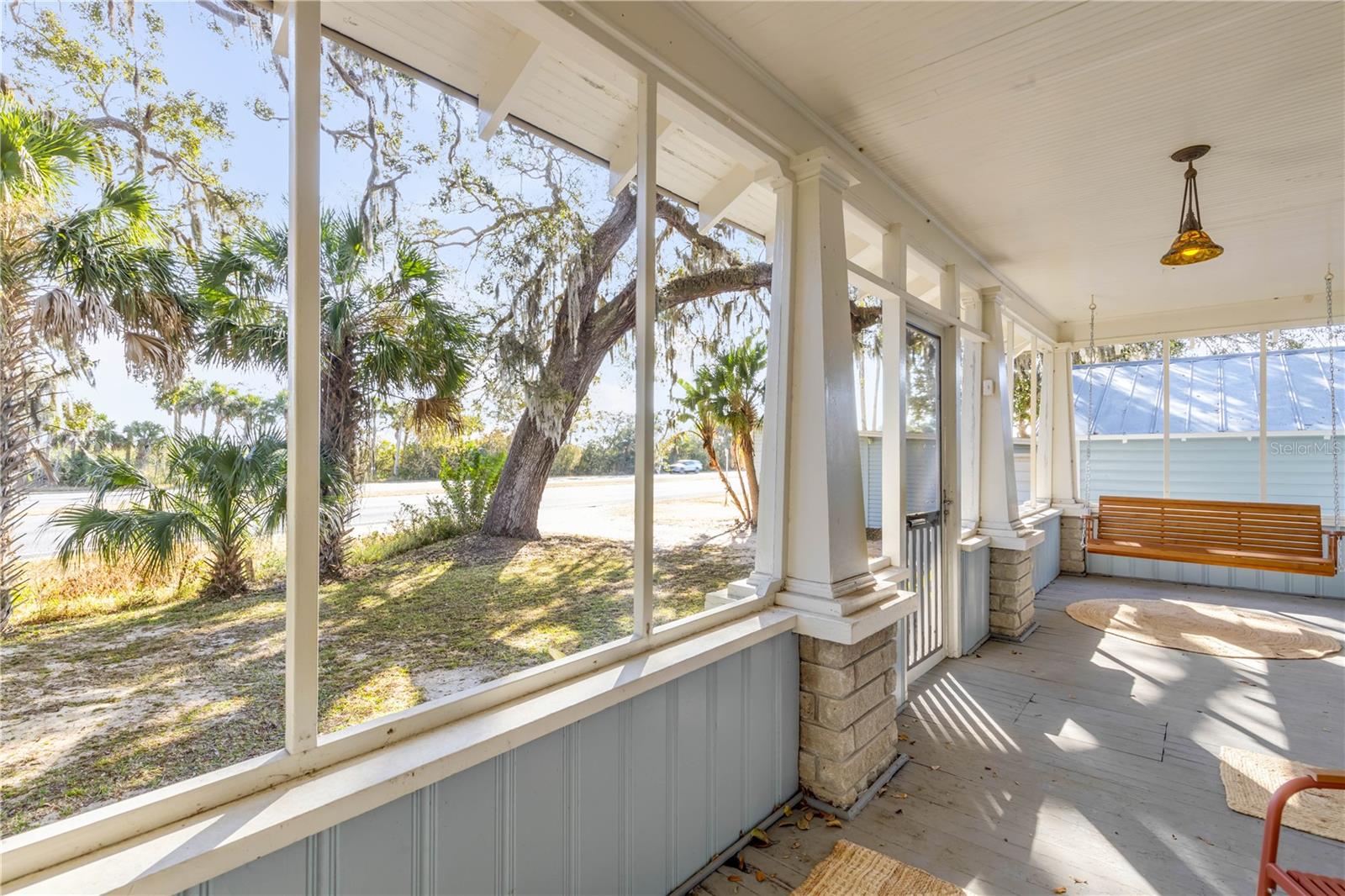 Image 11 of 72 For 3054 Dixie Freeway