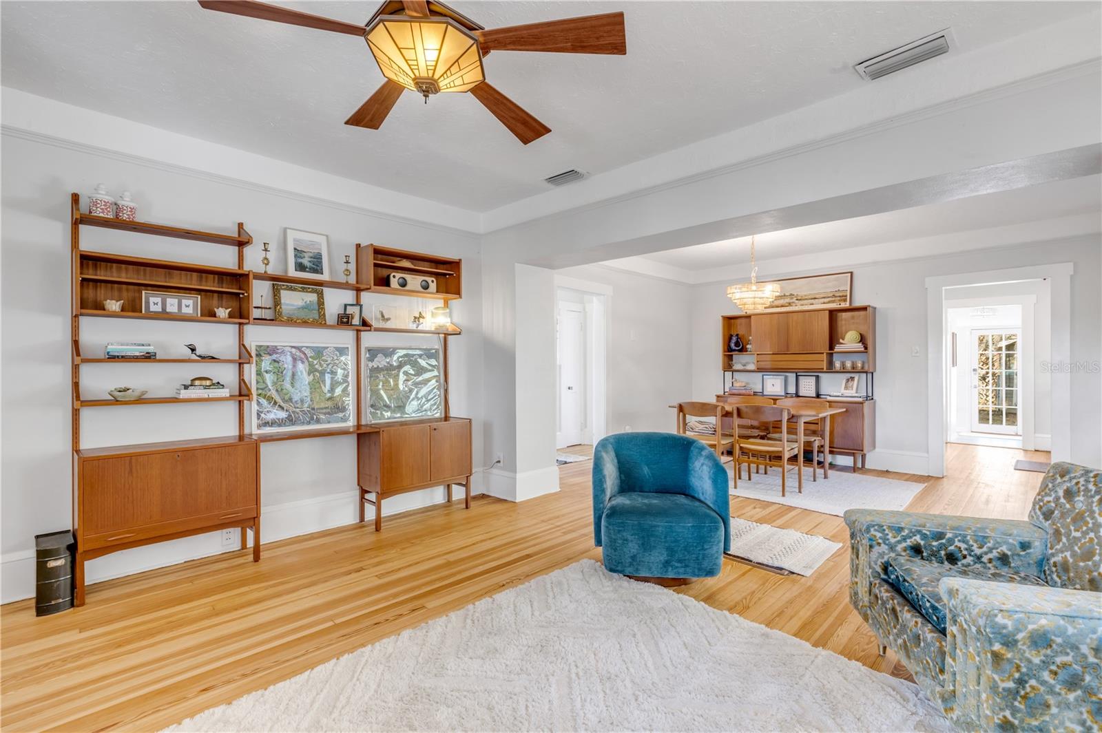 Image 18 of 72 For 3054 Dixie Freeway