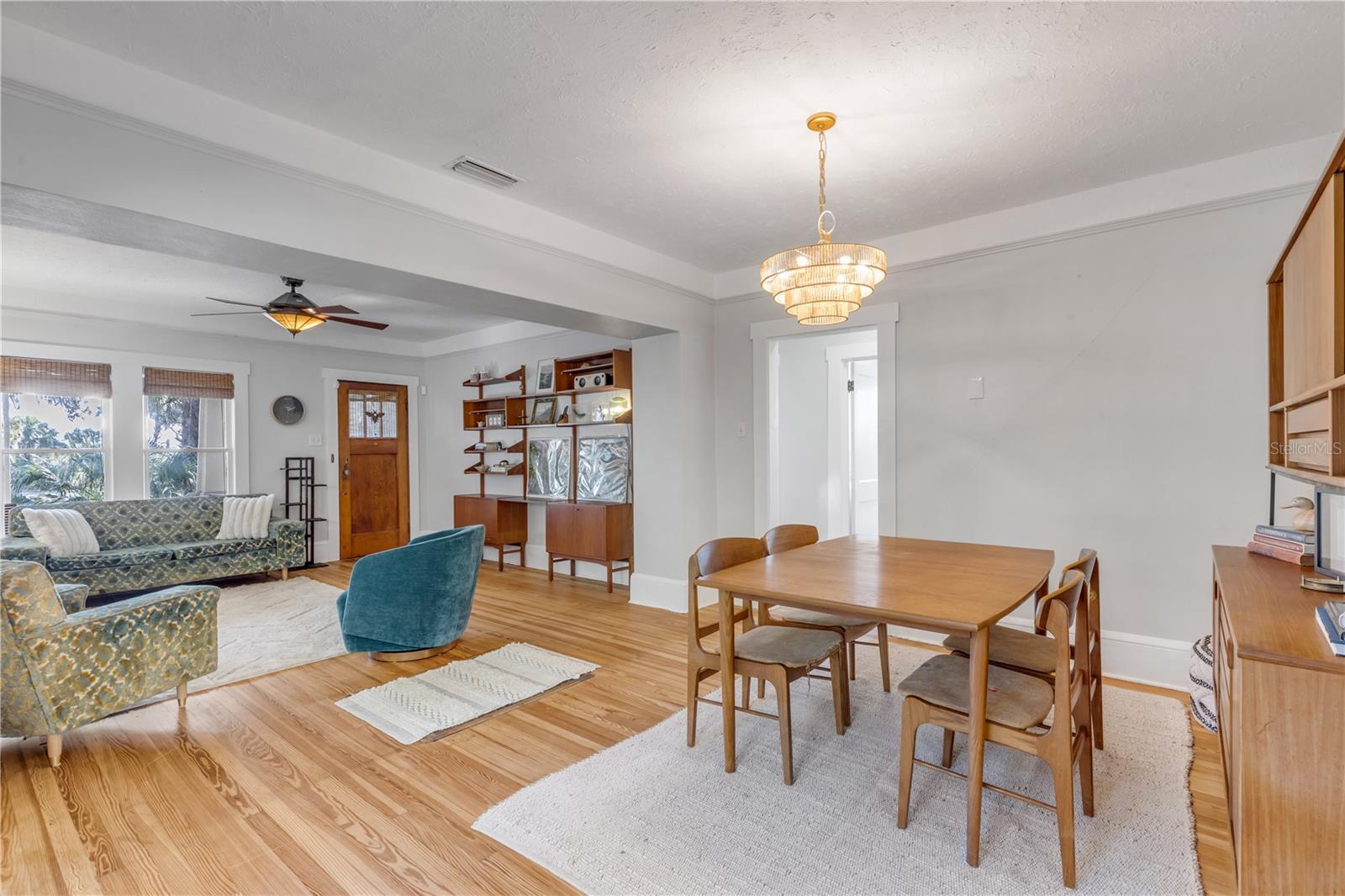 Image 19 of 72 For 3054 Dixie Freeway