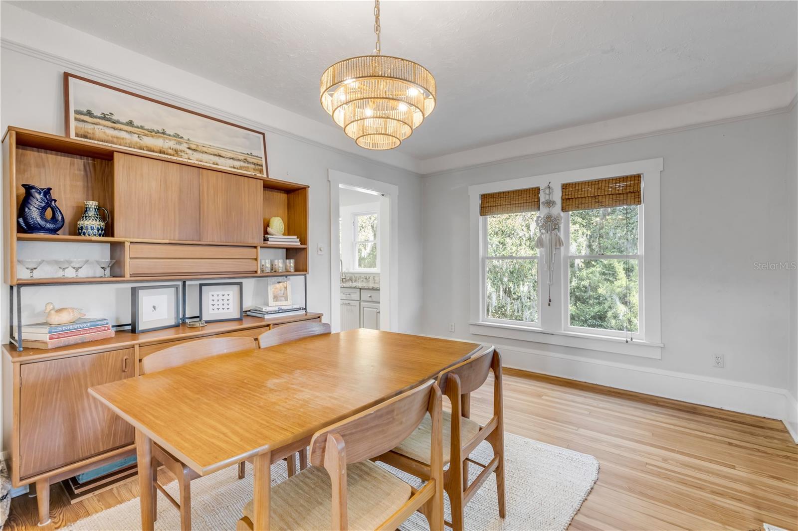 Image 21 of 72 For 3054 Dixie Freeway