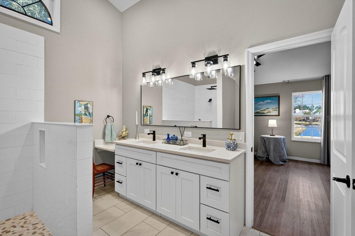 Image 46 of 55 For 701 Pine Shores Circle