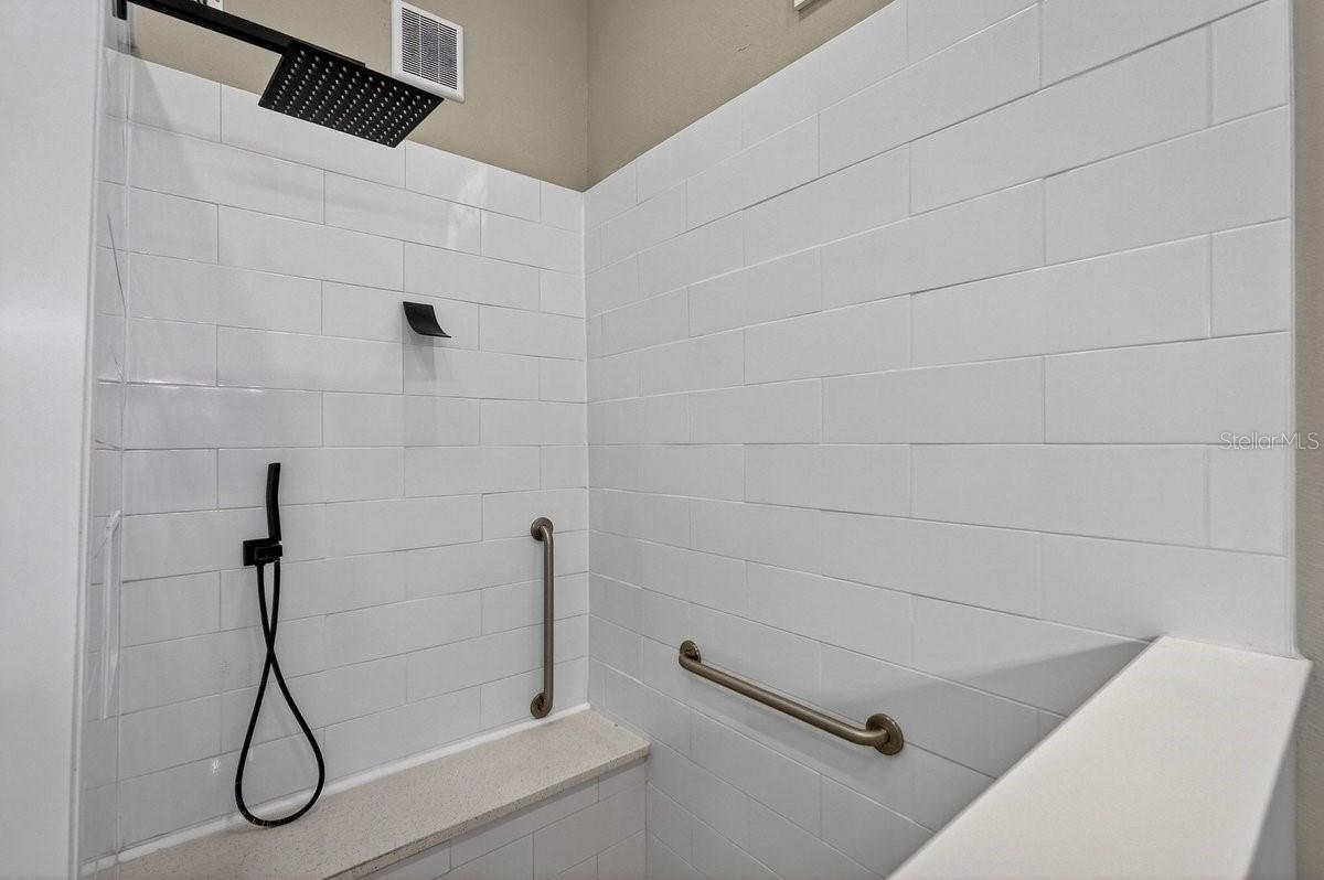 Image 47 of 55 For 701 Pine Shores Circle