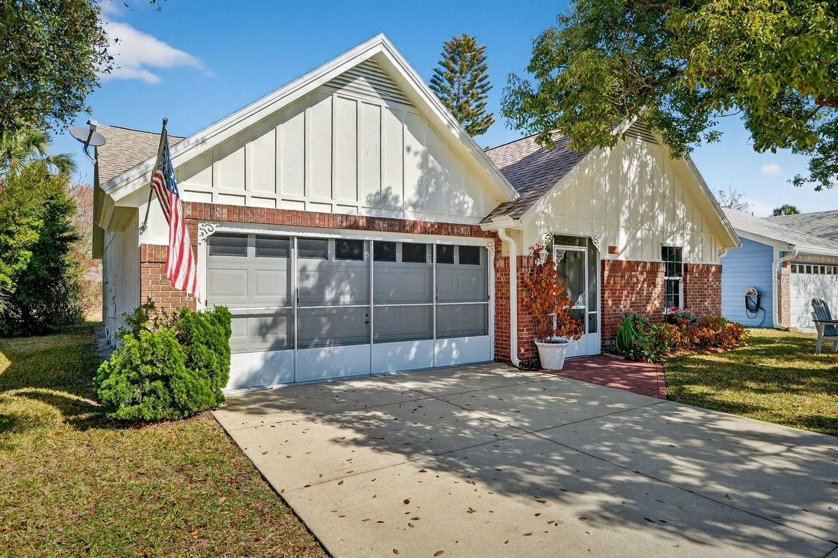 Image 5 of 55 For 701 Pine Shores Circle