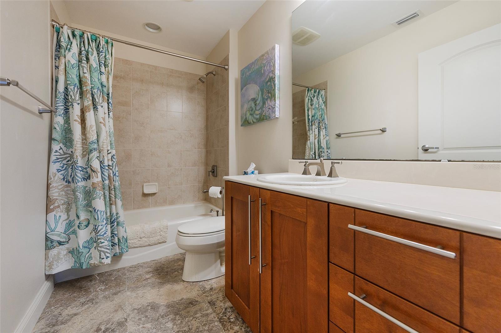 Image 20 of 62 For 3703 Atlantic Avenue 505