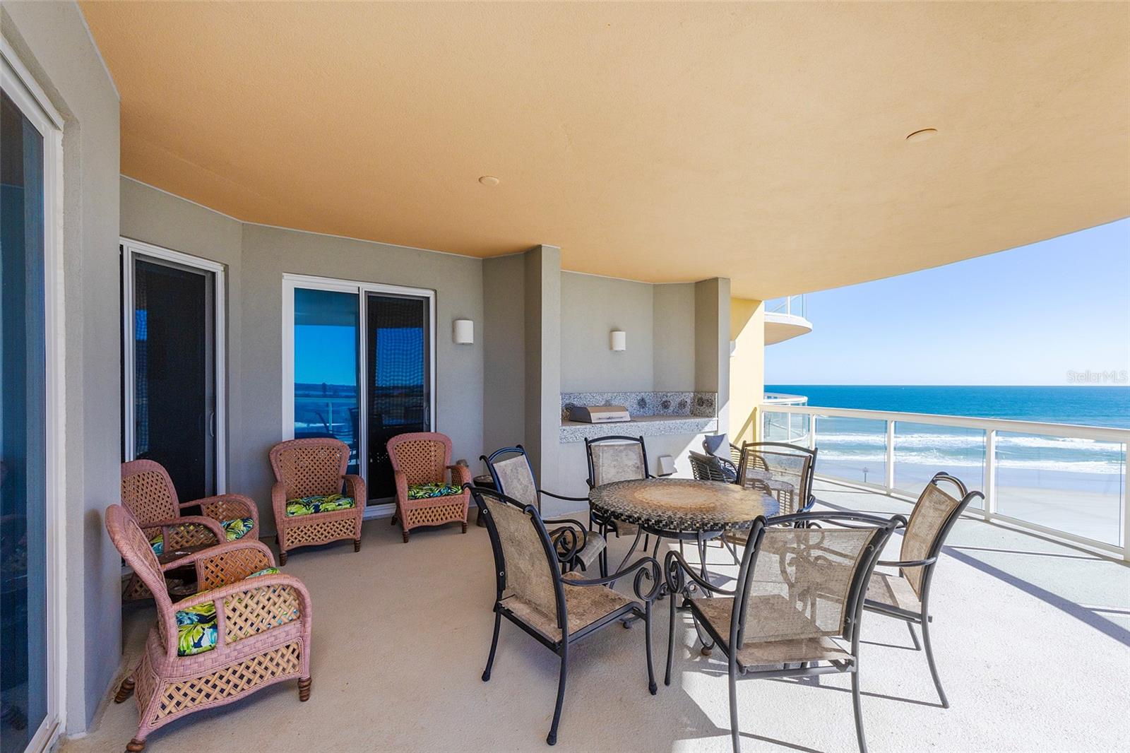 Image 3 of 62 For 3703 Atlantic Avenue 505