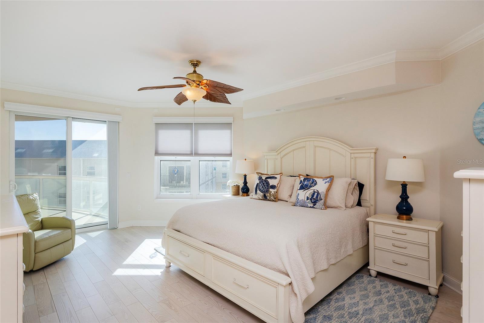 Image 33 of 62 For 3703 Atlantic Avenue 505