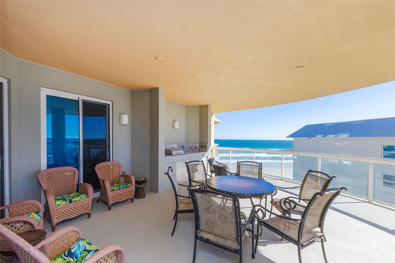 Image 4 of 62 For 3703 Atlantic Avenue 505