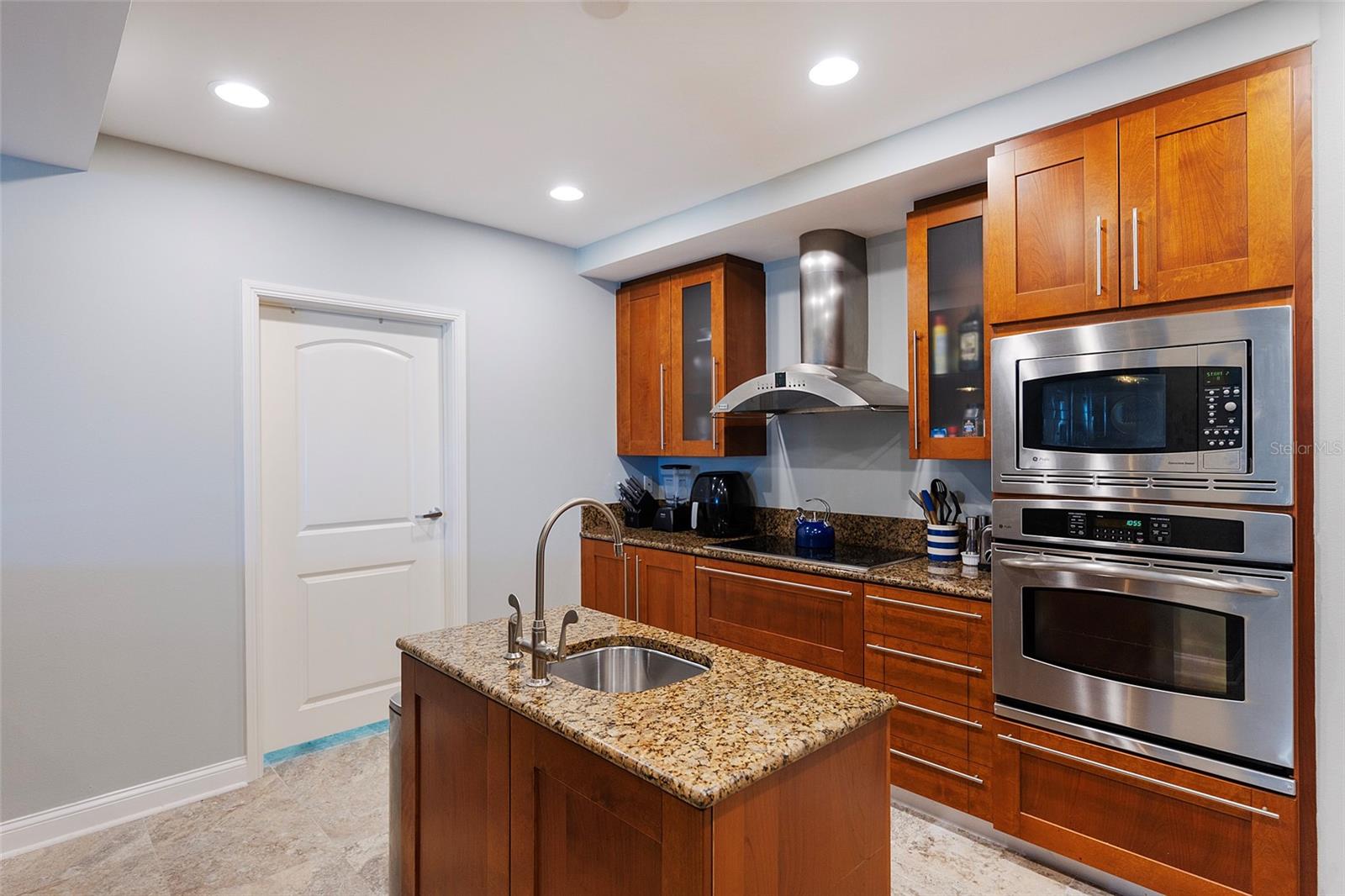 Image 46 of 62 For 3703 Atlantic Avenue 505