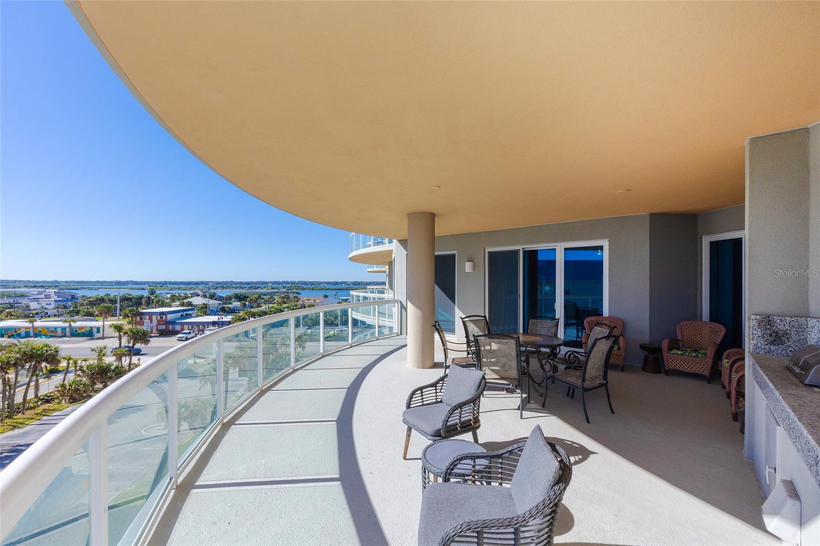 Image 7 of 62 For 3703 Atlantic Avenue 505